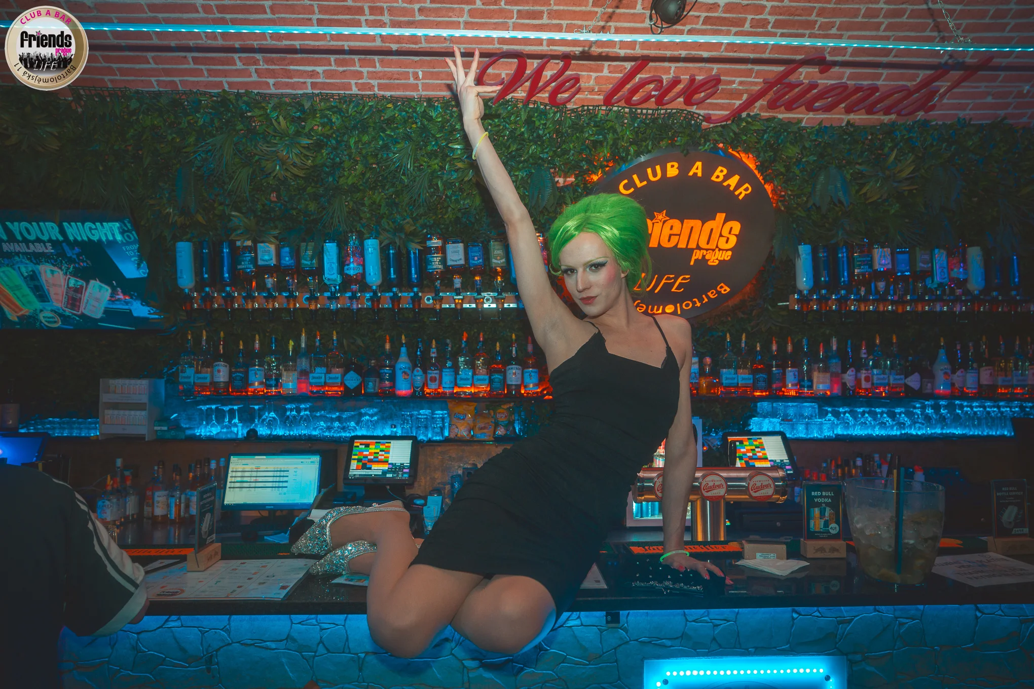 Connection Party with Smokee Kween / DJ Baji